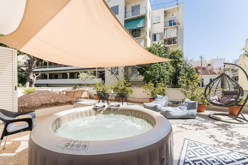 Amazing 3Bdr Apt With Unique Roof Garden In Plaka Athens Exterior photo