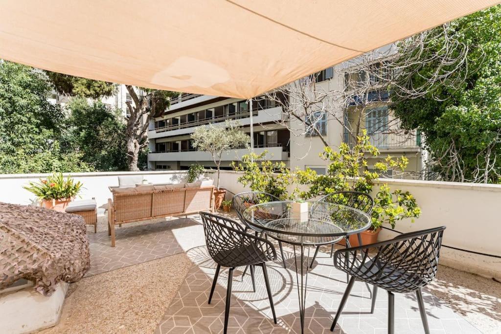 Amazing 3Bdr Apt With Unique Roof Garden In Plaka Athens Exterior photo