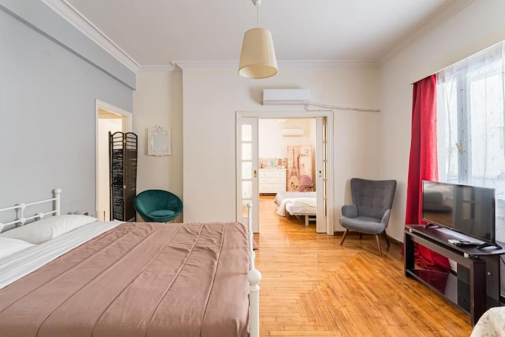 Amazing 3Bdr Apt With Unique Roof Garden In Plaka Athens Exterior photo