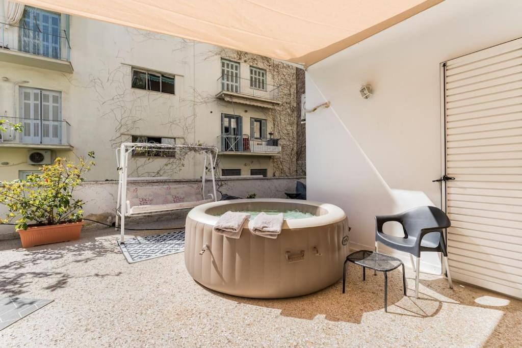 Amazing 3Bdr Apt With Unique Roof Garden In Plaka Athens Exterior photo