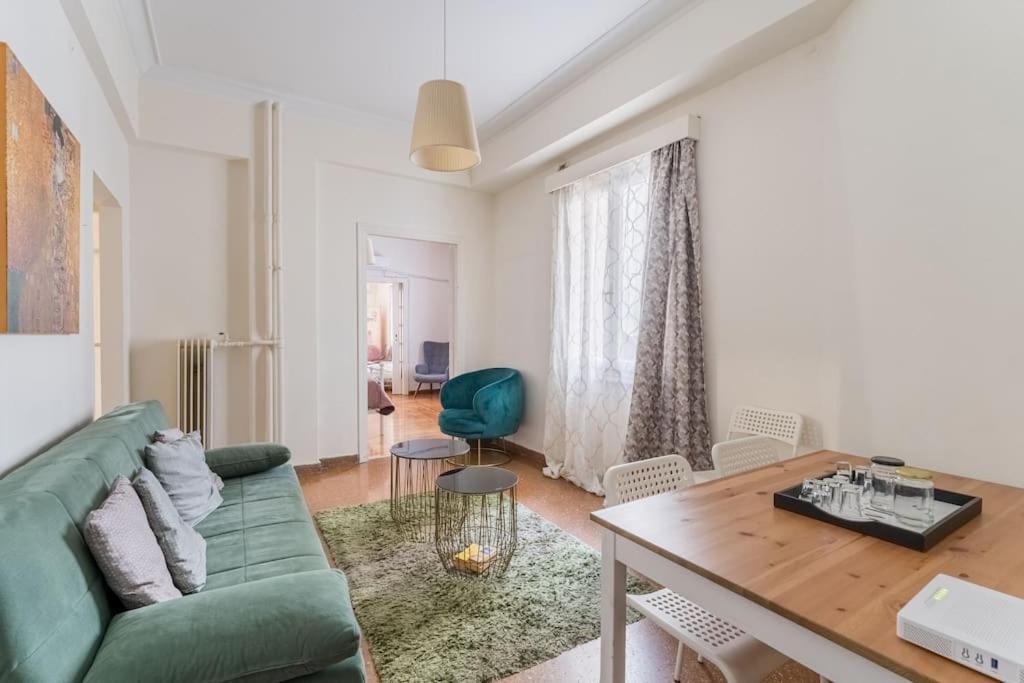 Amazing 3Bdr Apt With Unique Roof Garden In Plaka Athens Exterior photo