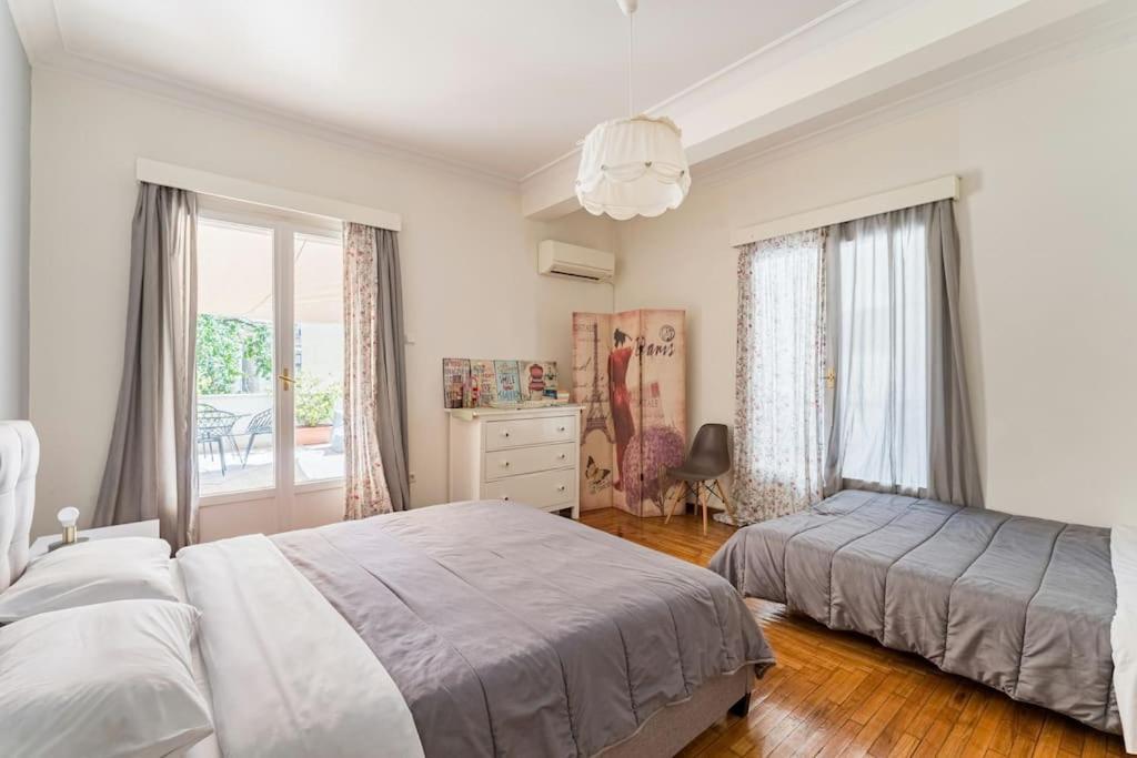 Amazing 3Bdr Apt With Unique Roof Garden In Plaka Athens Exterior photo
