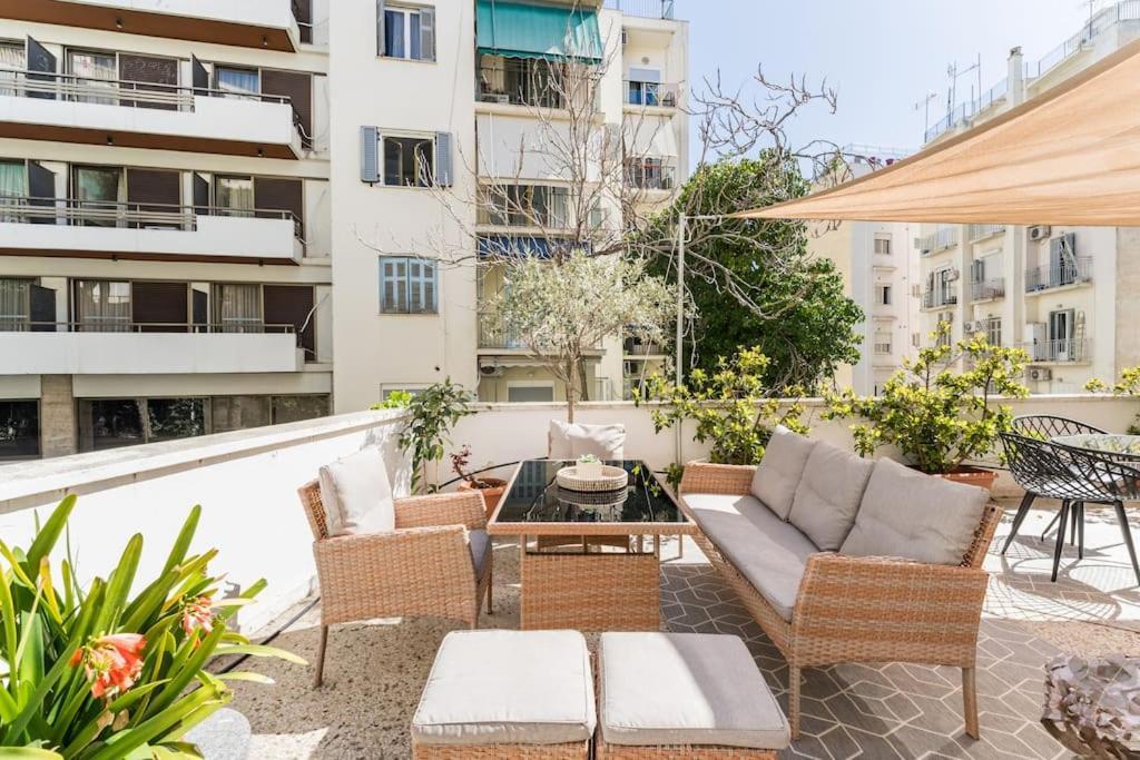 Amazing 3Bdr Apt With Unique Roof Garden In Plaka Athens Exterior photo